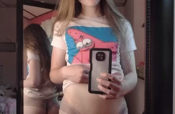 Belle trans échange des nudes et selfies coquins sur Snap à Carcassonne